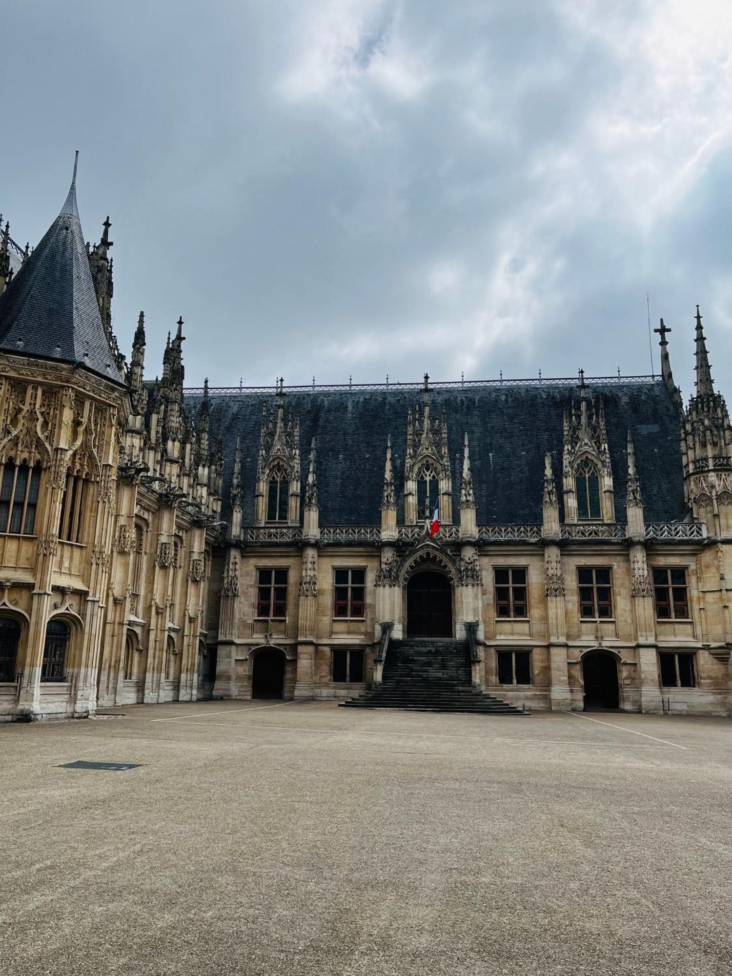 Saint Nicaise - Centre Historique De Rouen Apartment Luaran gambar
